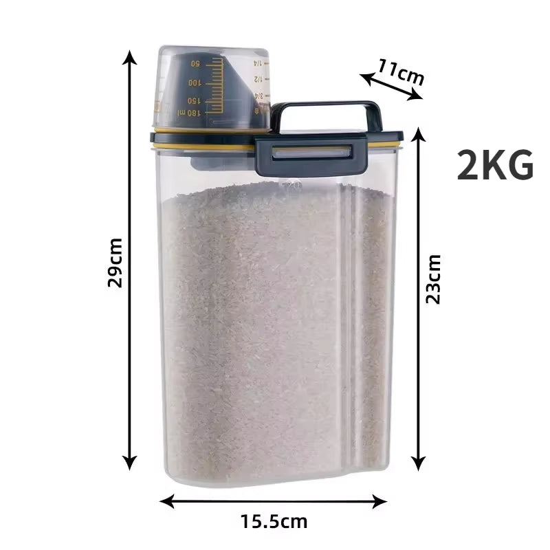 1.5Kg/2Kg Dog Cat Food Pail Plastic Storage Tank with Measuring Cup Container Moisture-Proof Sealed Jar Pet Supplies Accessories