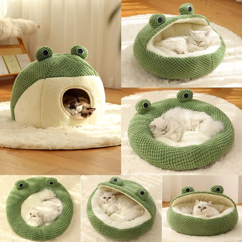 Frog-Themed Pet Bed